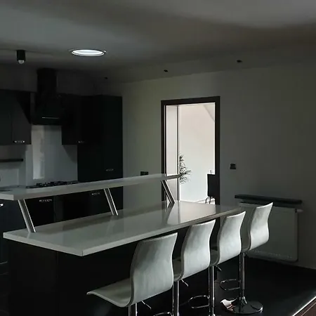 Apartament Jaga アパート *